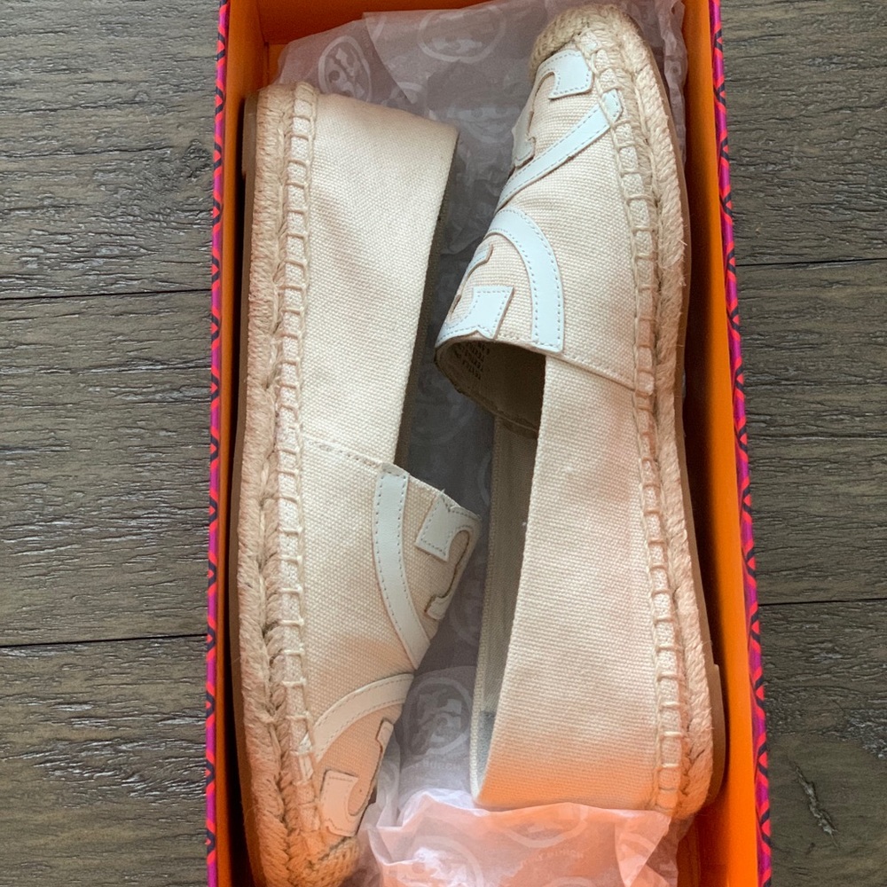 Tory Burch Poppy Espadrilles Canvas White Ivory